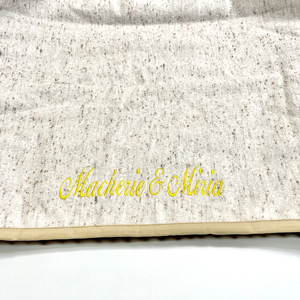 ネーム刺繡｜犬のベッド：アンベルソ