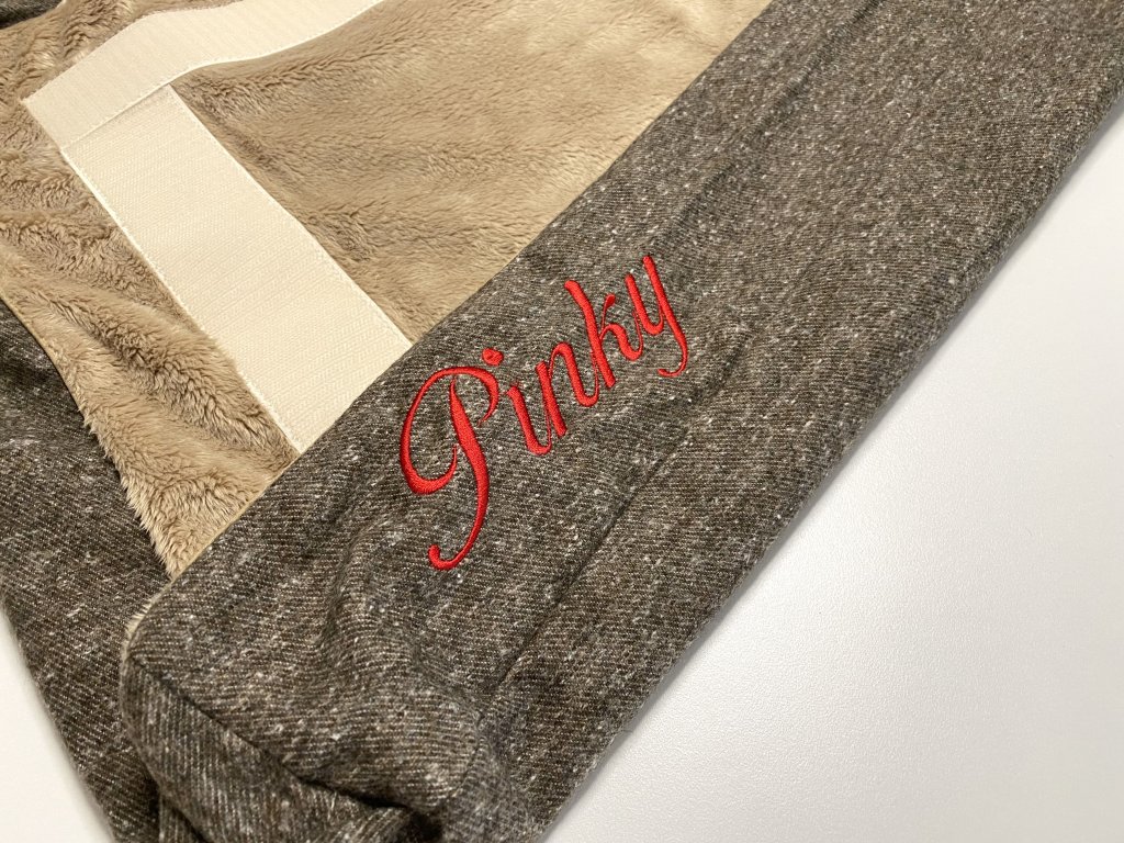 ネーム刺繡：アリス（ブラウン）｜犬のベッド：アンベルソ